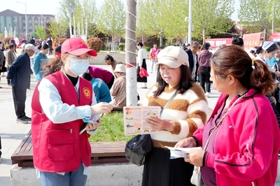 共建健康家園，共享綠色生活——祥符區第一人民醫院愛國衛生月義診暨環保咨詢活動紀實